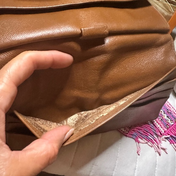 SOLD‼️‼️🍓🍉$155 Louis Vuitton Sarah International Long Wallet - Picture 13 of 16